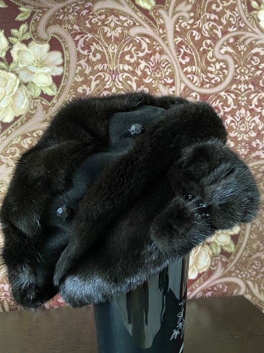 Продам норковый берет