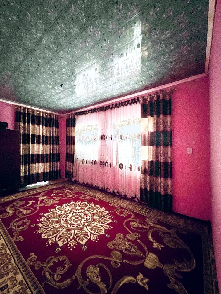 Hovli Qarshi shaxrida joylashga  12 sotix