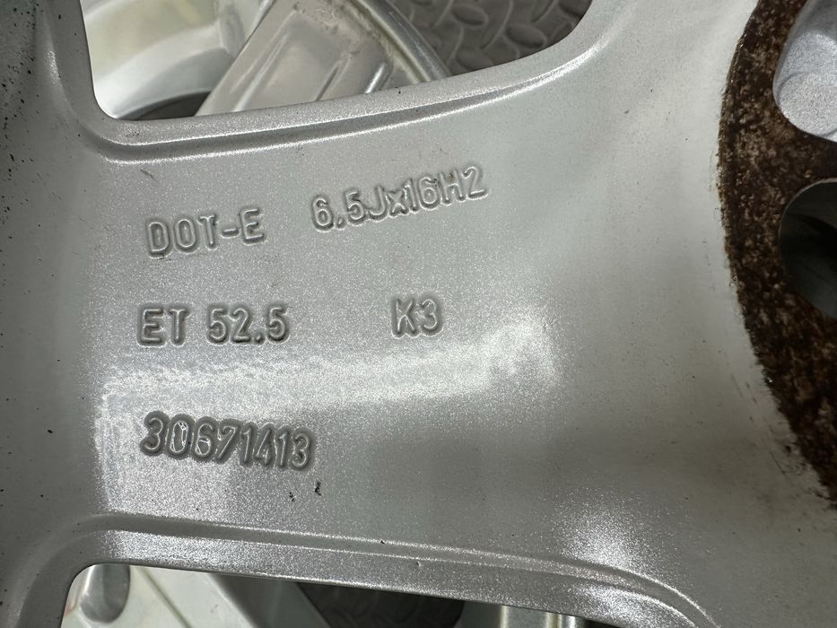 16-цола 5х108 - Volvo