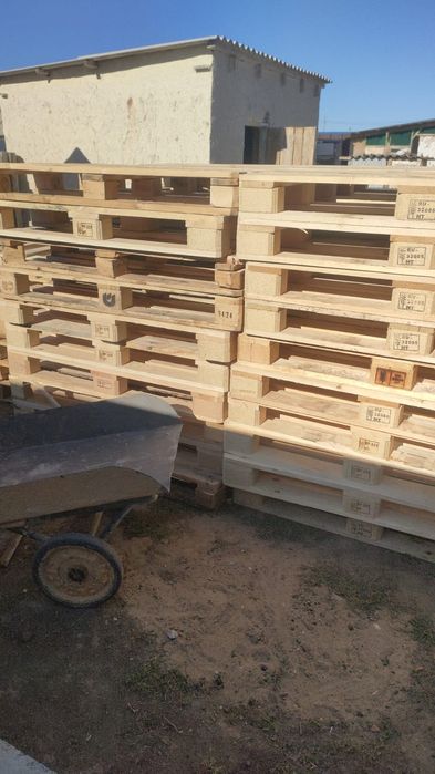 Поддон в подстепном по 1000 тг