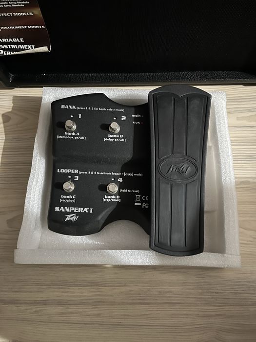 Combo,cub,amplificator chitara(acustica,electrica,bas)Peavey Vypyr Vip