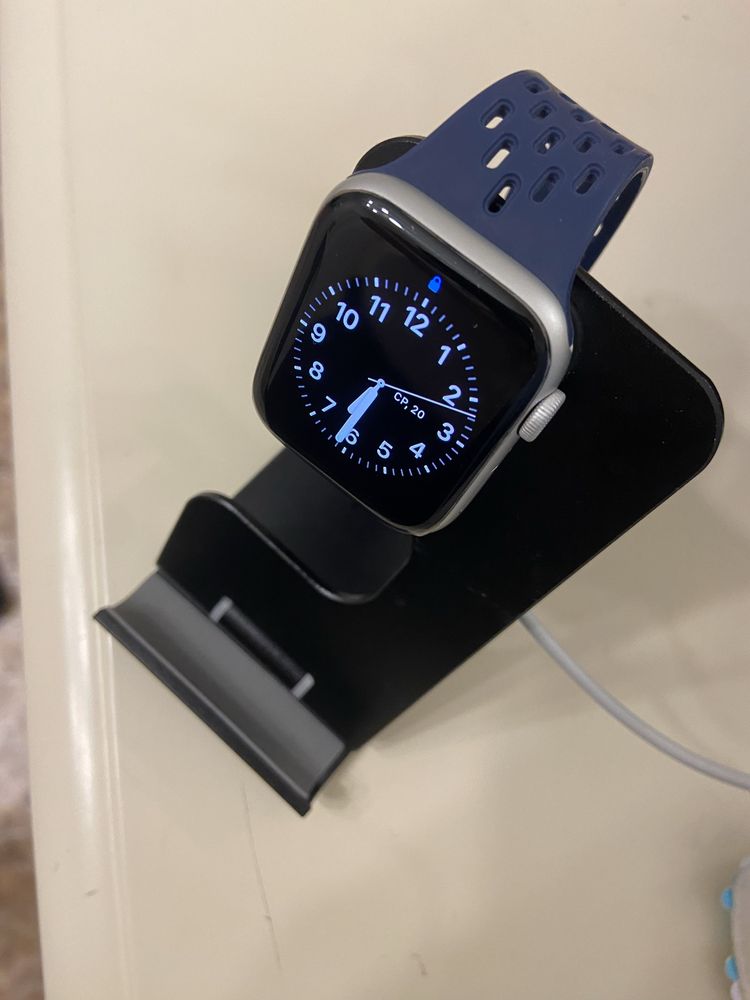 Apple watch se 44 mm