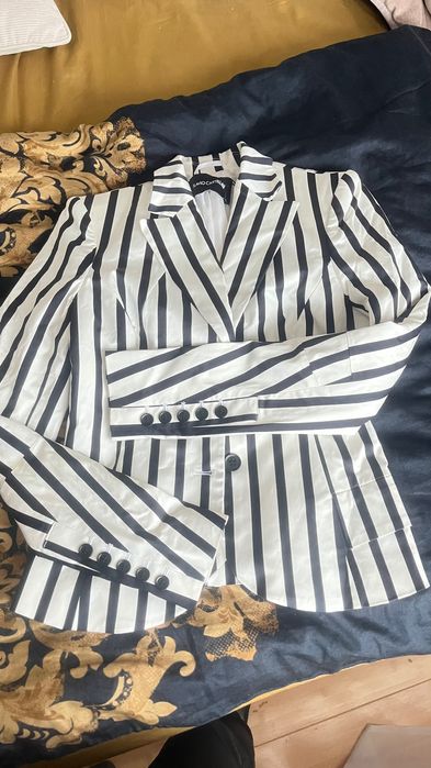 Сако произведено в Италия