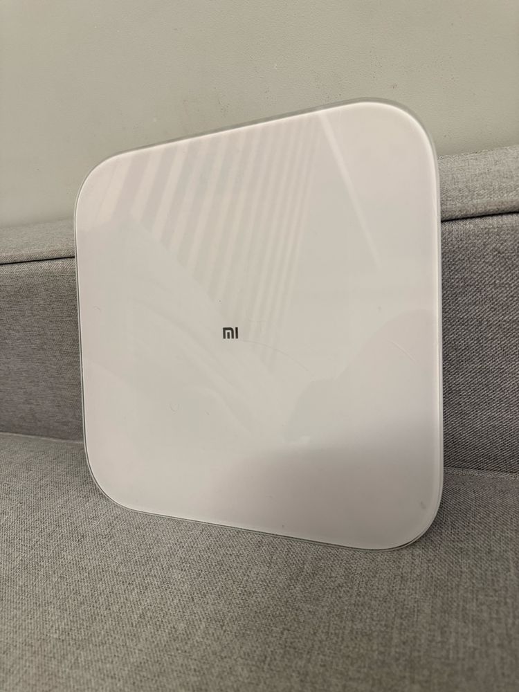 весы Xiaomi