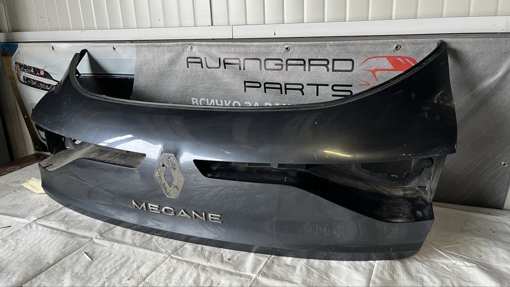 4 броя панел на багажна врата Renault Megane 4 2015-