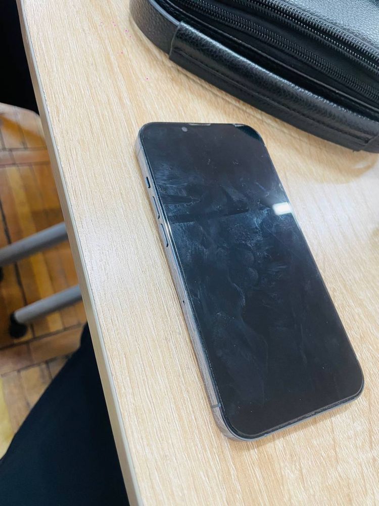 Iphone 13 pro xotira 256 talik