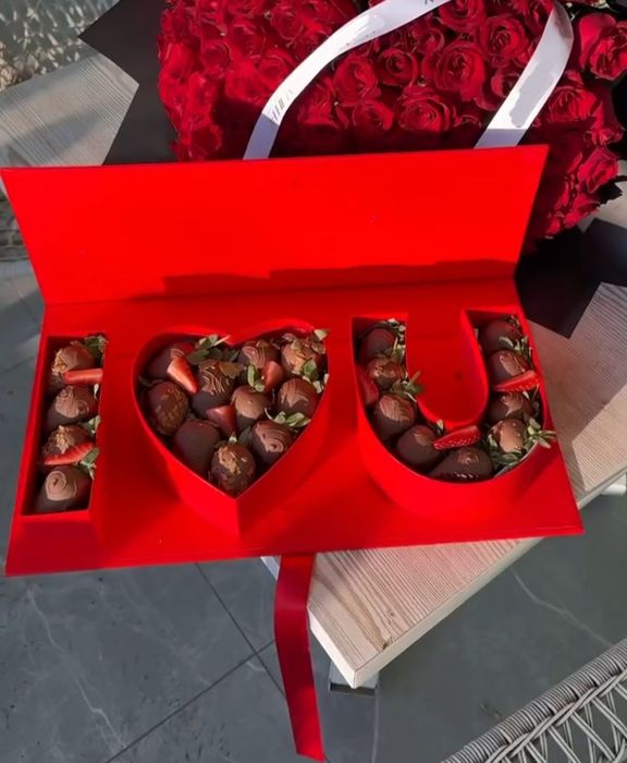 Клубника в шоколаде,  торт,  подарок, букет, цветы гул
