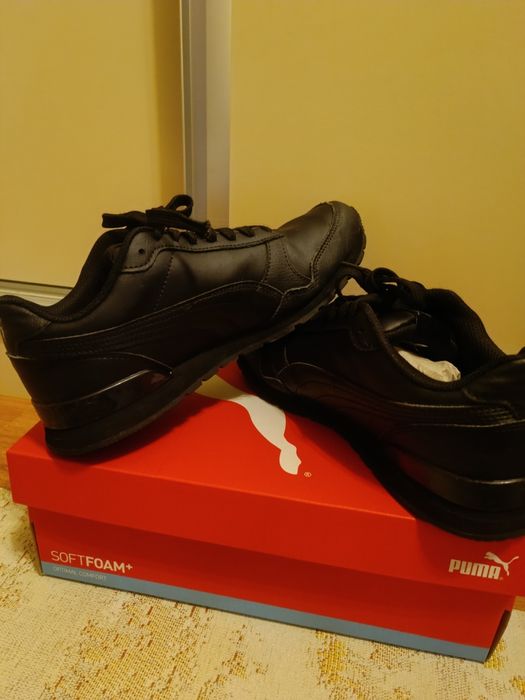 .Маратонки PUMA.