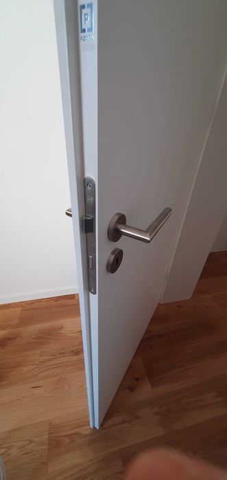 Usa porta doors - alb - 206 x 85 deschidere spre interior dreapta