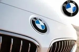 Emblema BMW Capota/Portbagaj 82mm/74mm