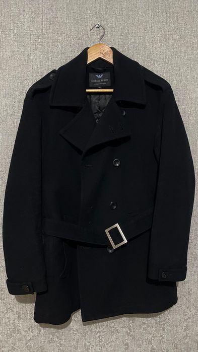 Пальто мужское черного цвета