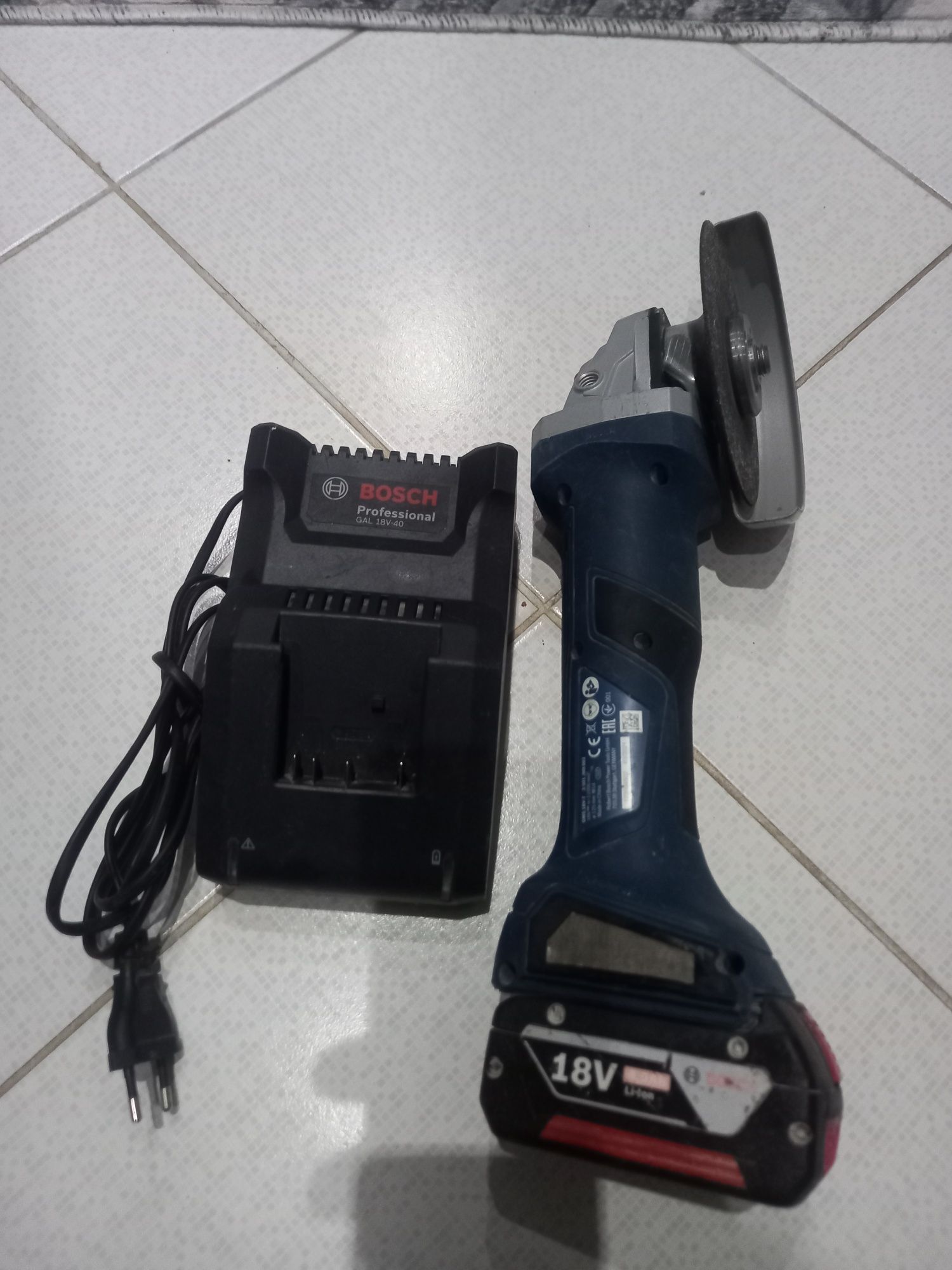Бош ъглошлайф/Bosch GWS 18V-7