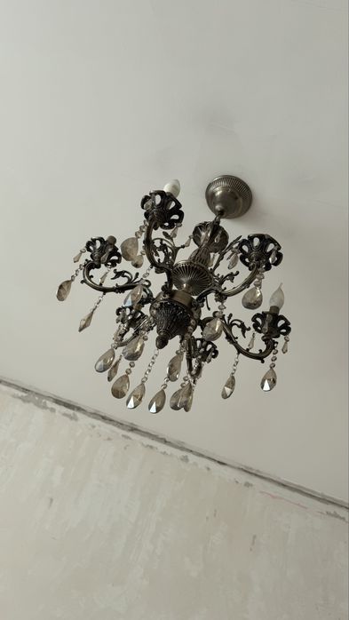 Люстра потолочная