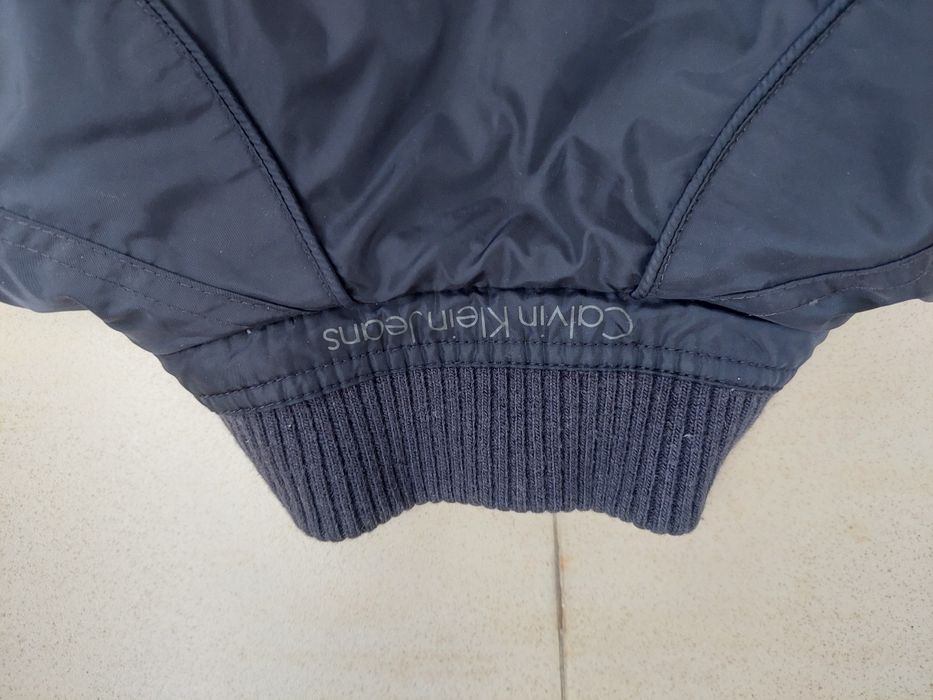 Calvin Klein Jeans-100% Оригинално пухено яке,Перфекнто- размер L(XL)