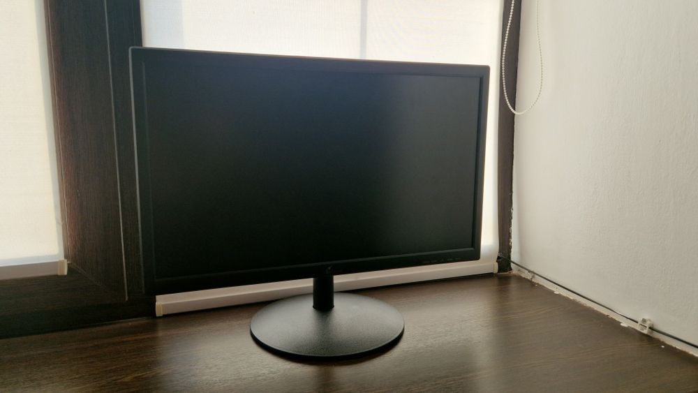 Продается монитор!!! Broteko 185V 60 ГЦH