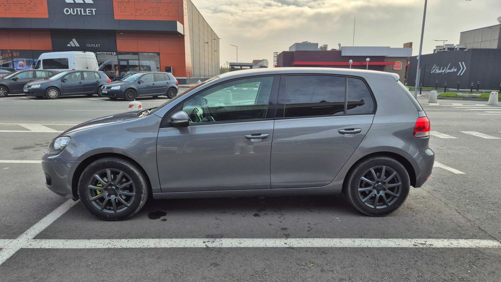 Volkswagen Golf 6, 1.6 MPI + Accesorii noi