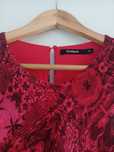 Rochie Desigual 38 elegantă și feminină