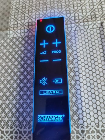 Telecomanda Programabila Touch cu LED Albastru Schwaiger SB120