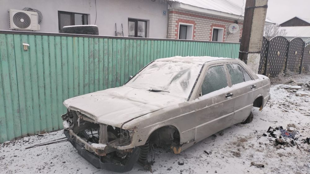 Mercedes 190 по запчастям