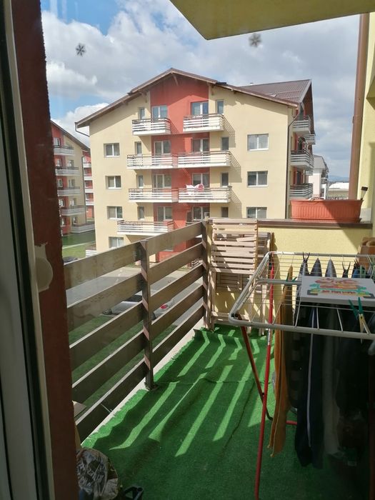 De vânzare apartament 2 cam 64mp decomandat
