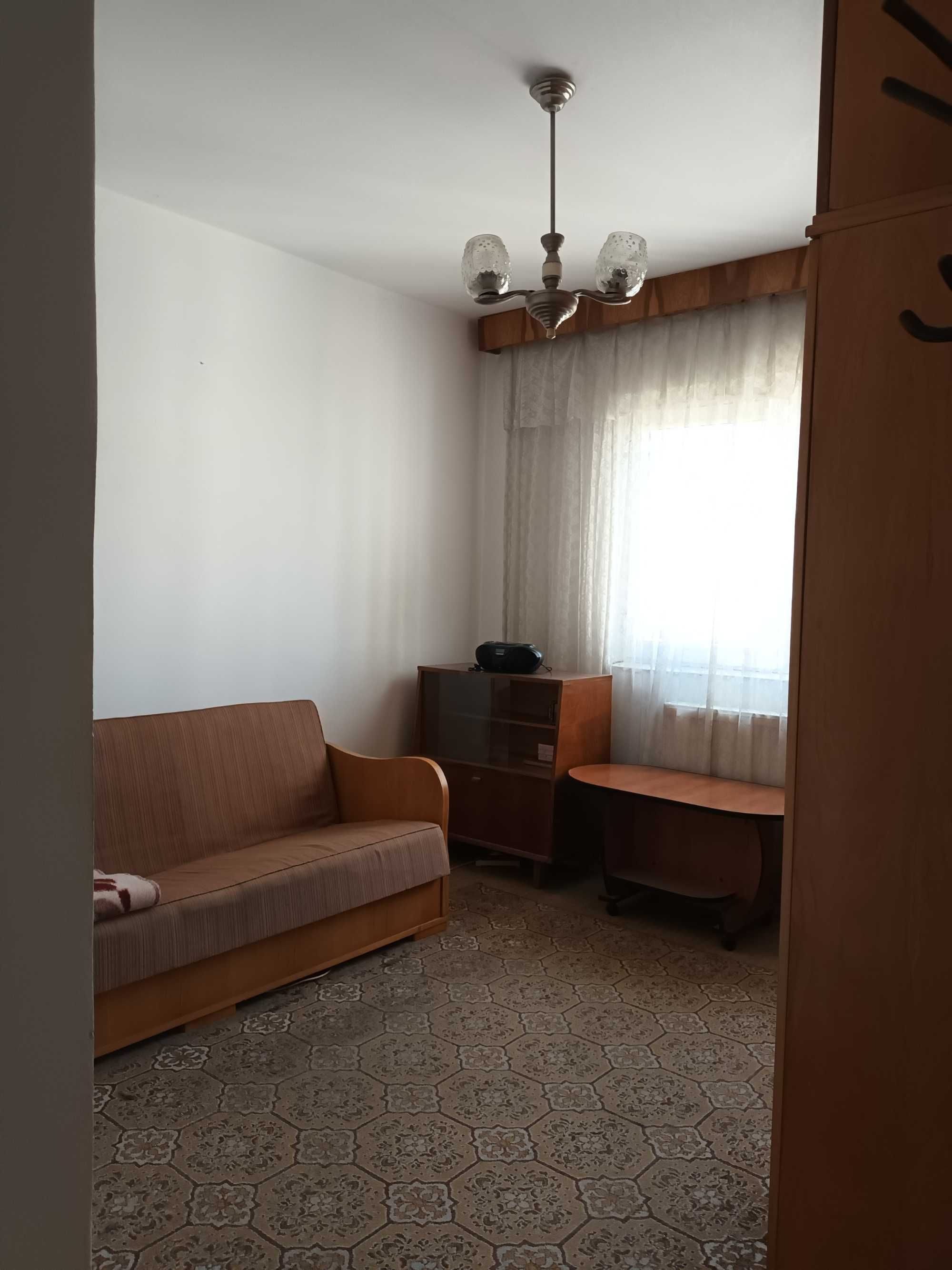 Apartament 2 camere ultracentral Campina