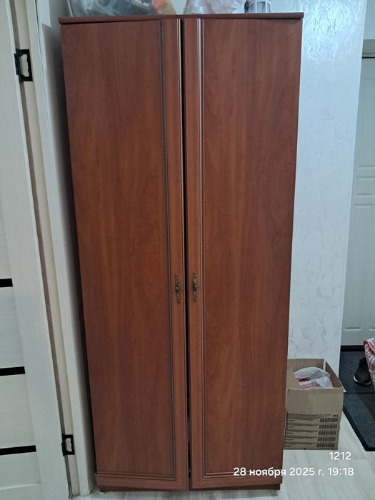 Продаётся шкаф для прихожей