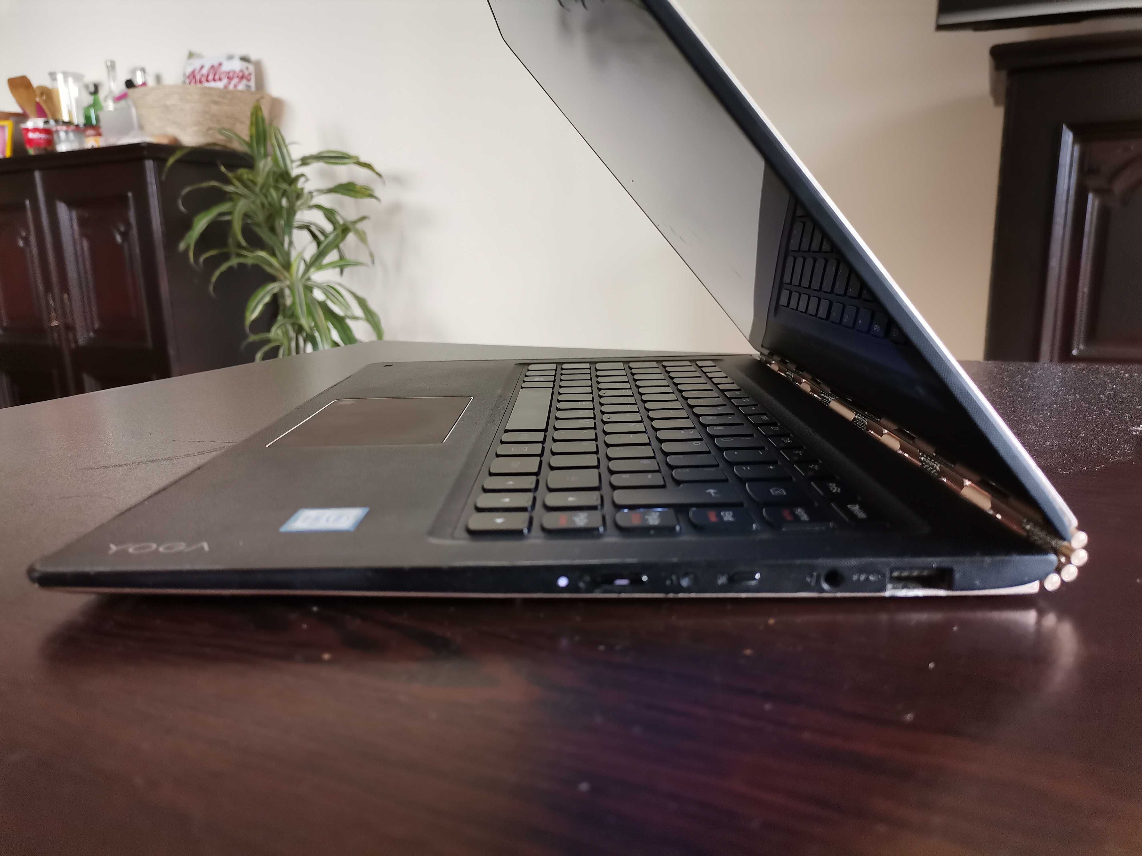 Lenovo Yoga 900 тъчскрийн