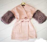 Кашмирено палто с лисица