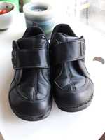 Asics 34 номер, черни обувки