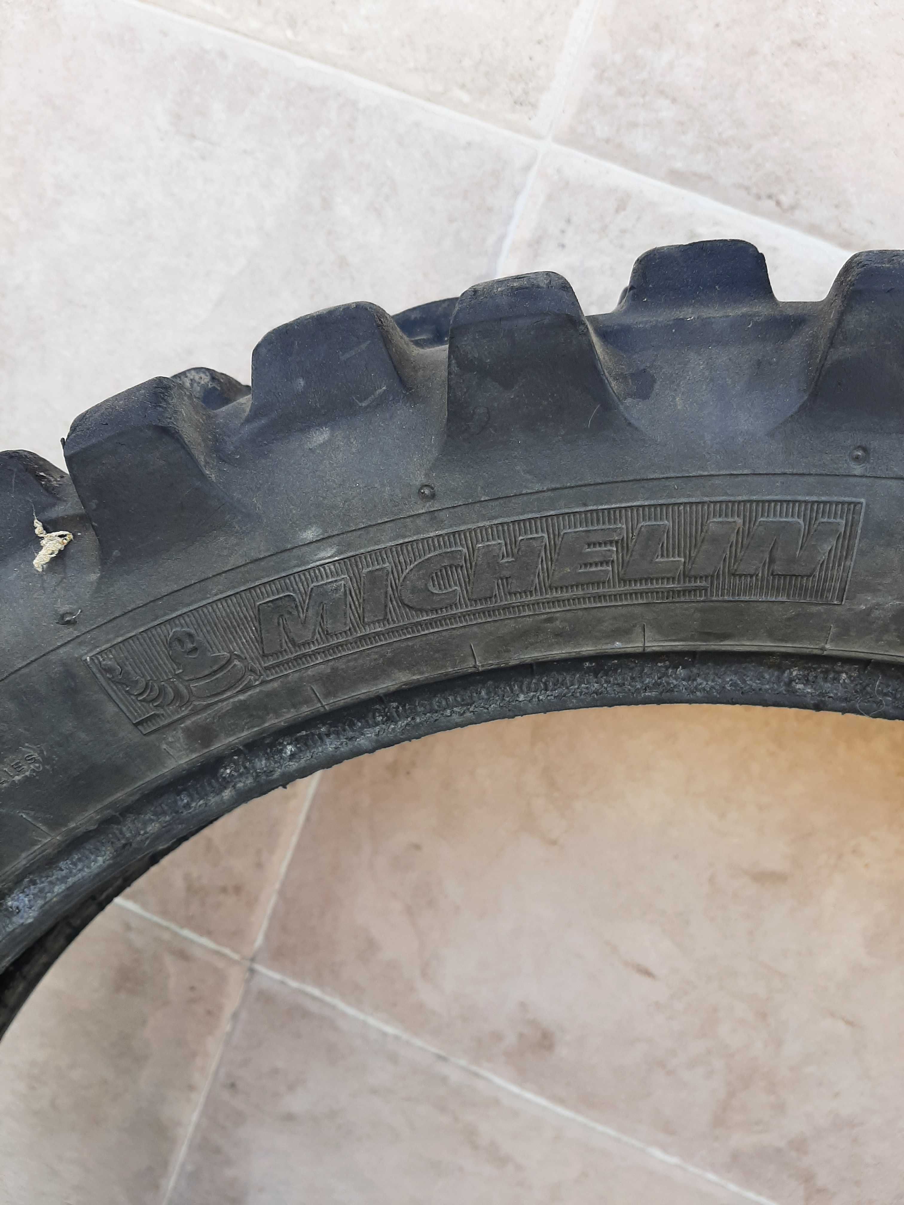 Гума110/10018 Michelin