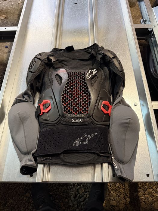 Протекторна жилетка (ризница) alpinestar