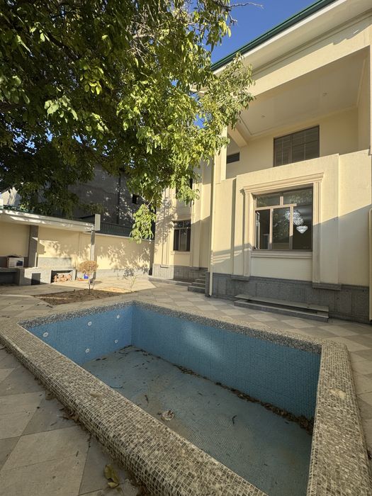 Продаётся Новый Евродом.