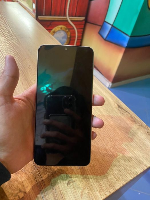 Срочно телефон сатылады