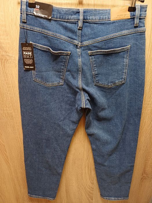 Продавам дънки втора употреба на едро