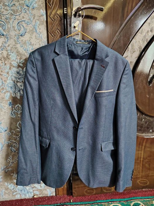 Костюм брюки в хорошем состоянии