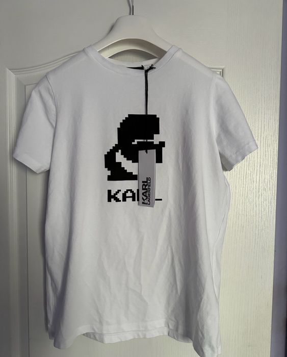 Нова! S размер оригинална Karl Lagerfeld