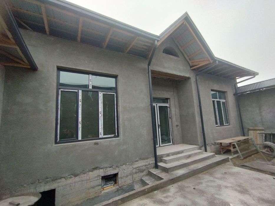 Uchastka sotiladi