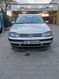 Vând golf 4 1. 9 Tdi