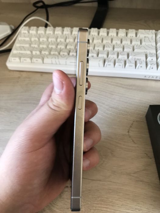 Samsung Galaxy s25 Ultra 256gb| 1 yil ofitsialniy garantiya