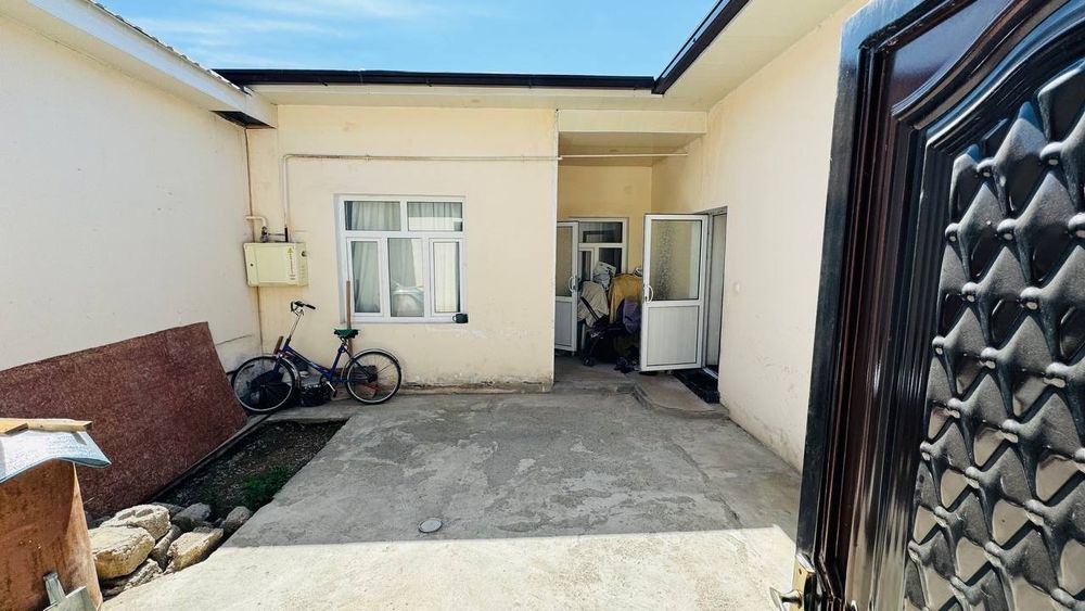 Уй участка сотилади 1,1 соток.