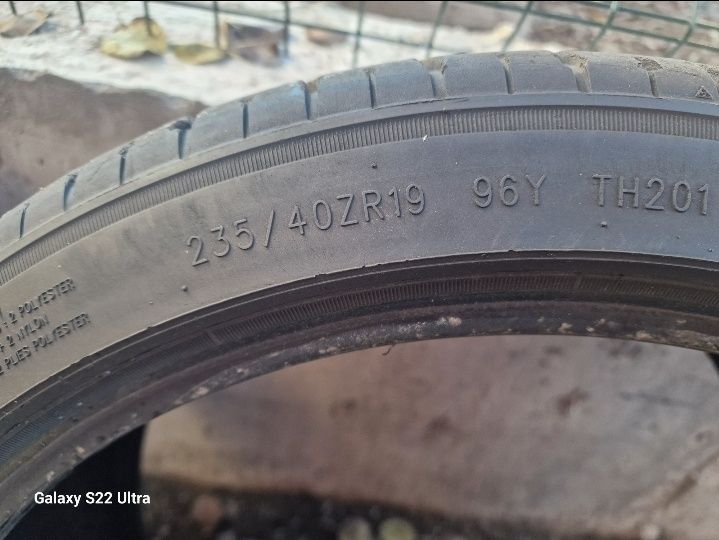 Продавам Гуми летни