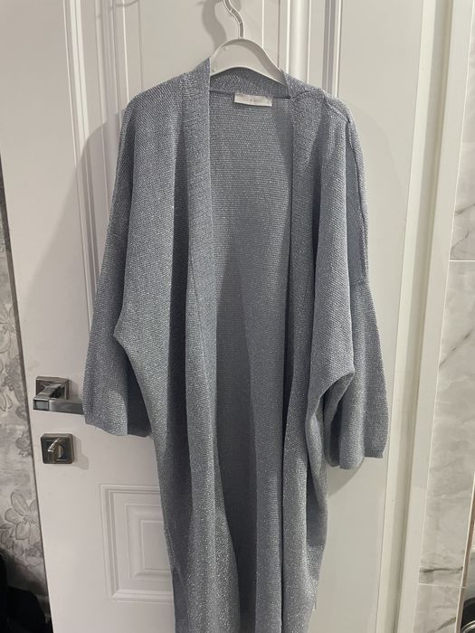 Продам кофту накидку