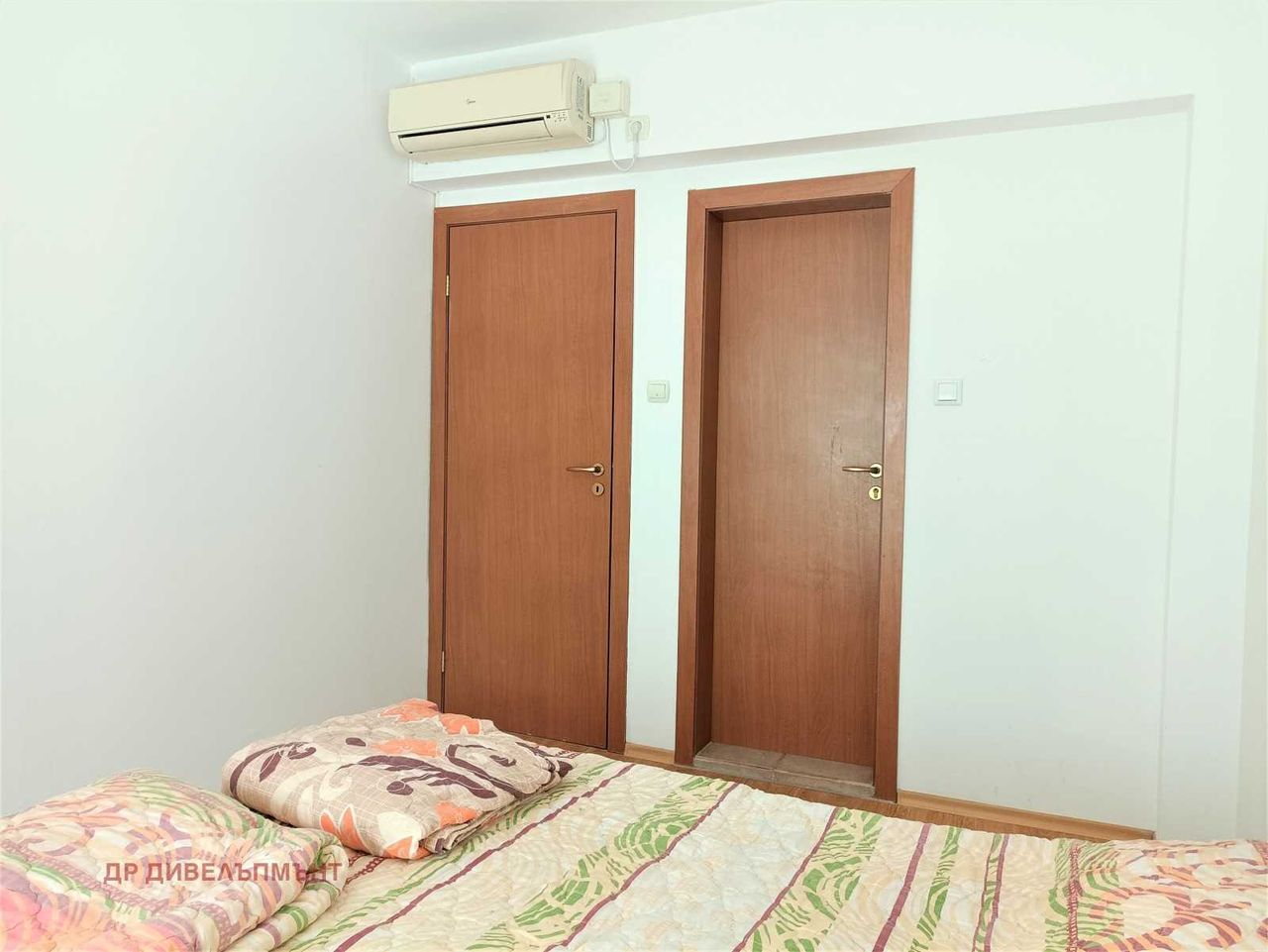 Дава се под наем Тристаен апартамент в Свети Влас - 91 кв.м за 305.49 € - Снимка #11