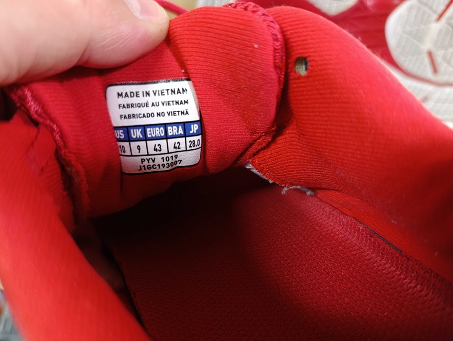 ''Mizuno Wave Shadow 3''оригинални мъжки маратонки 43 номер