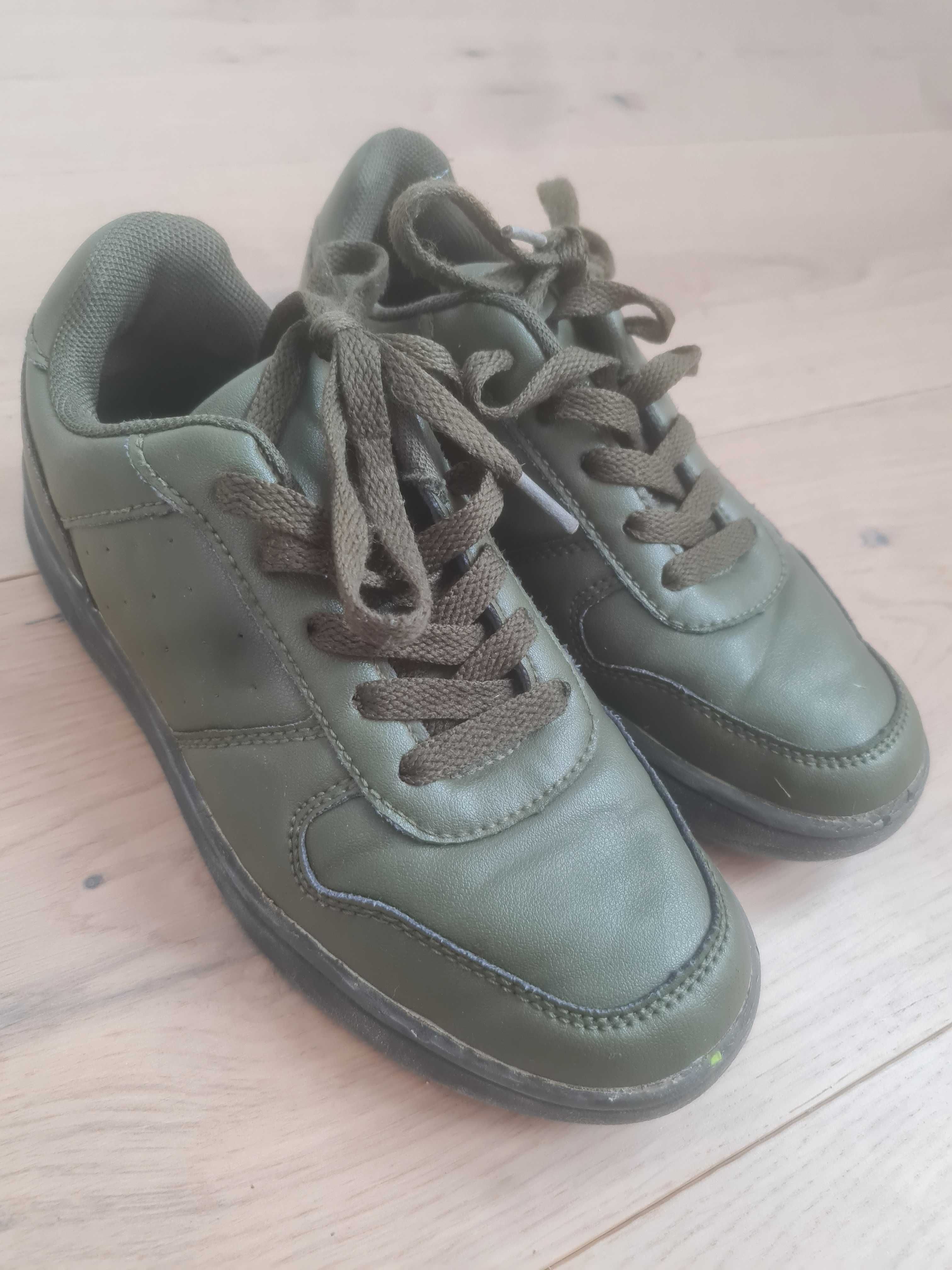 Pantofi sport baieti verde 33