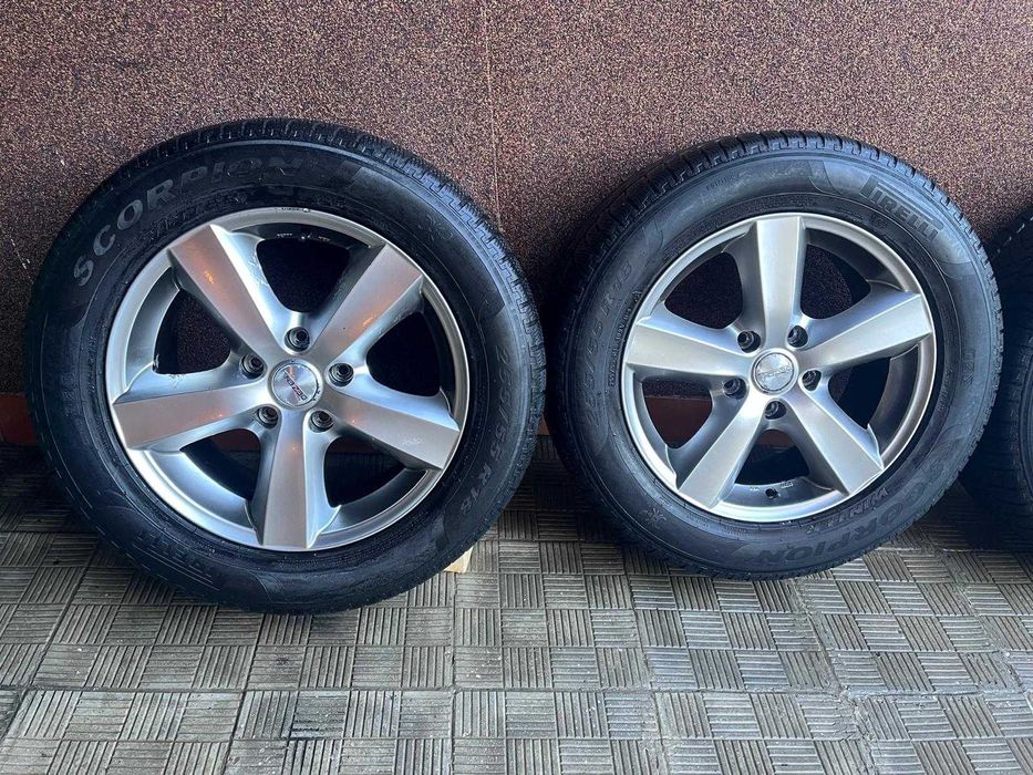 Set de 4 jante si cauciucuri de iarna Pirelli Scorpion 255/55 R18