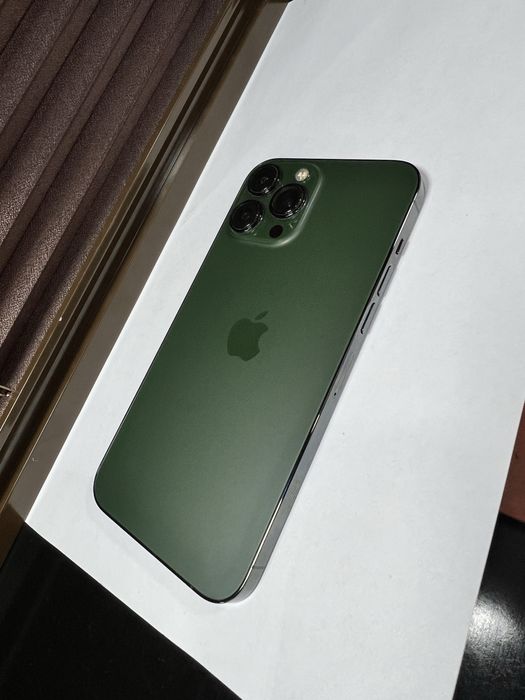 Продам 13 pro max 128 gb bat 76%  bez karobka