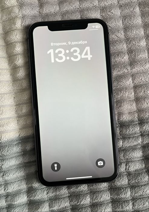 Продам iphone 11