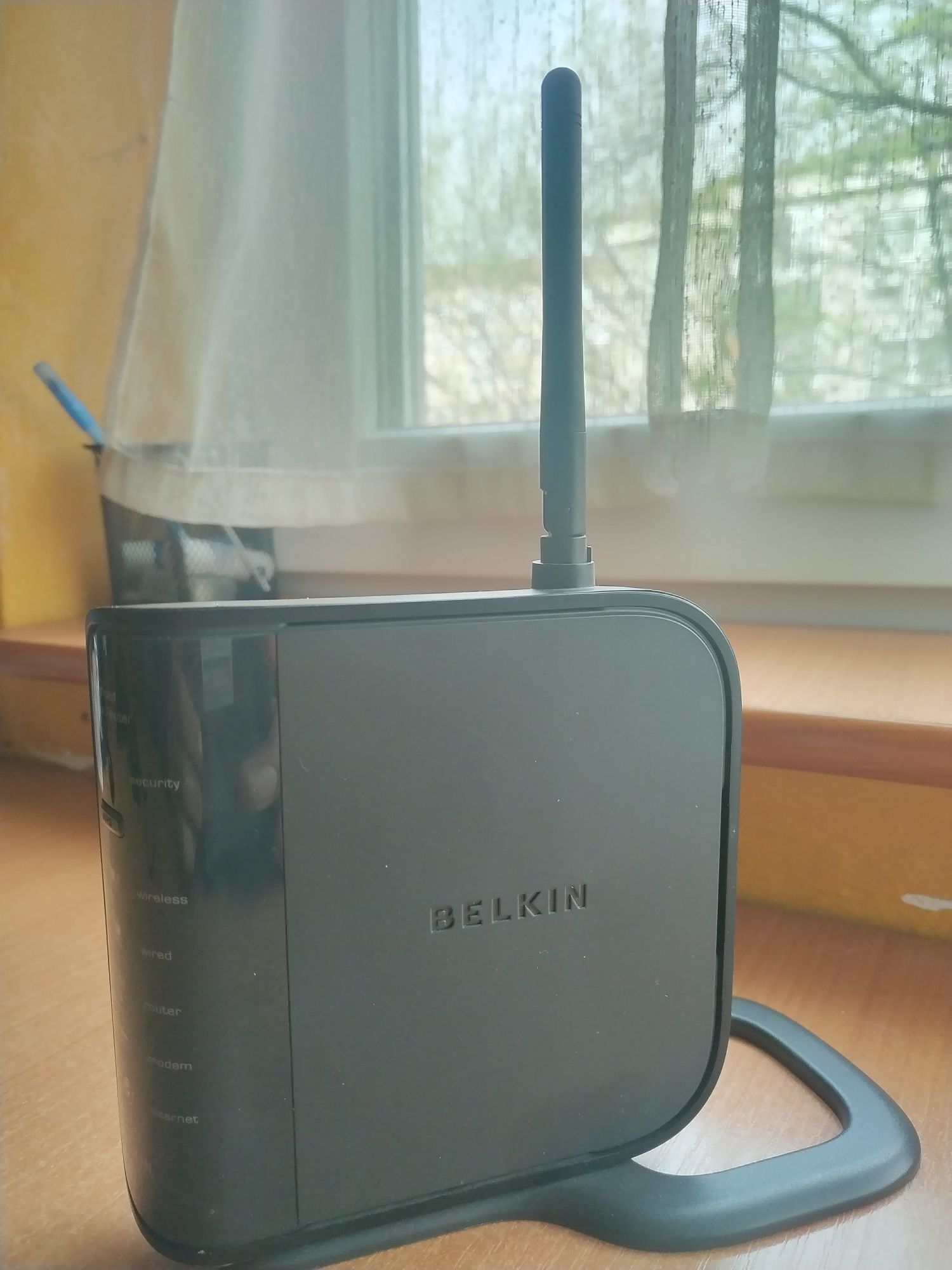 Router Belkin F6D4230