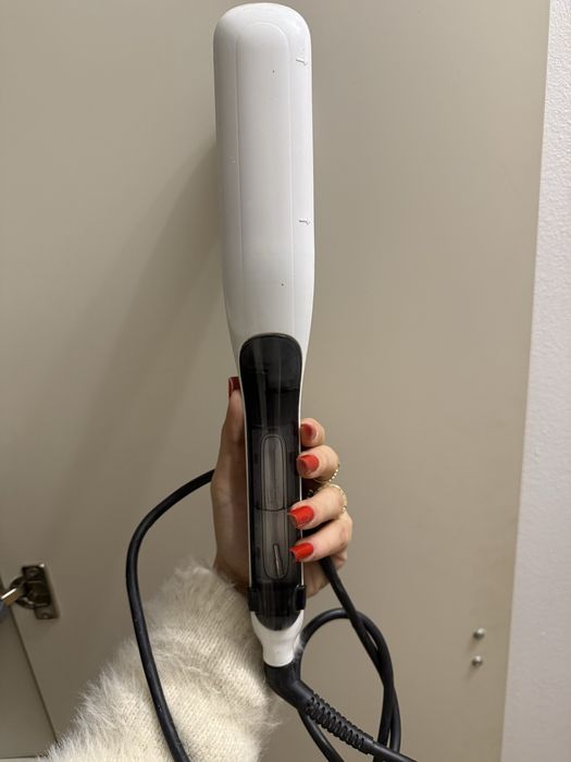 Pleaca de par cu aburi L'oreal